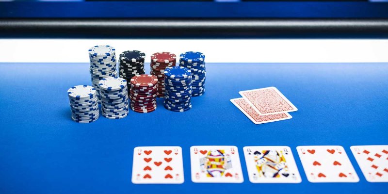 Tìm hiểu sơ lược về game bài Poker